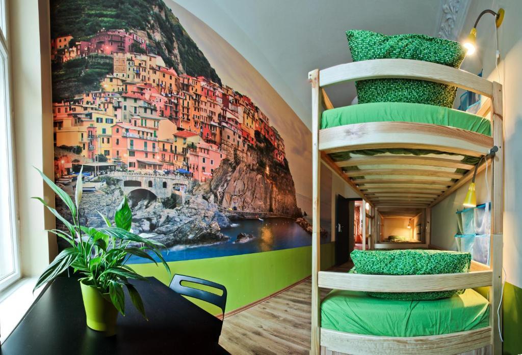 Poco Loco Hostel Познан Екстериор снимка