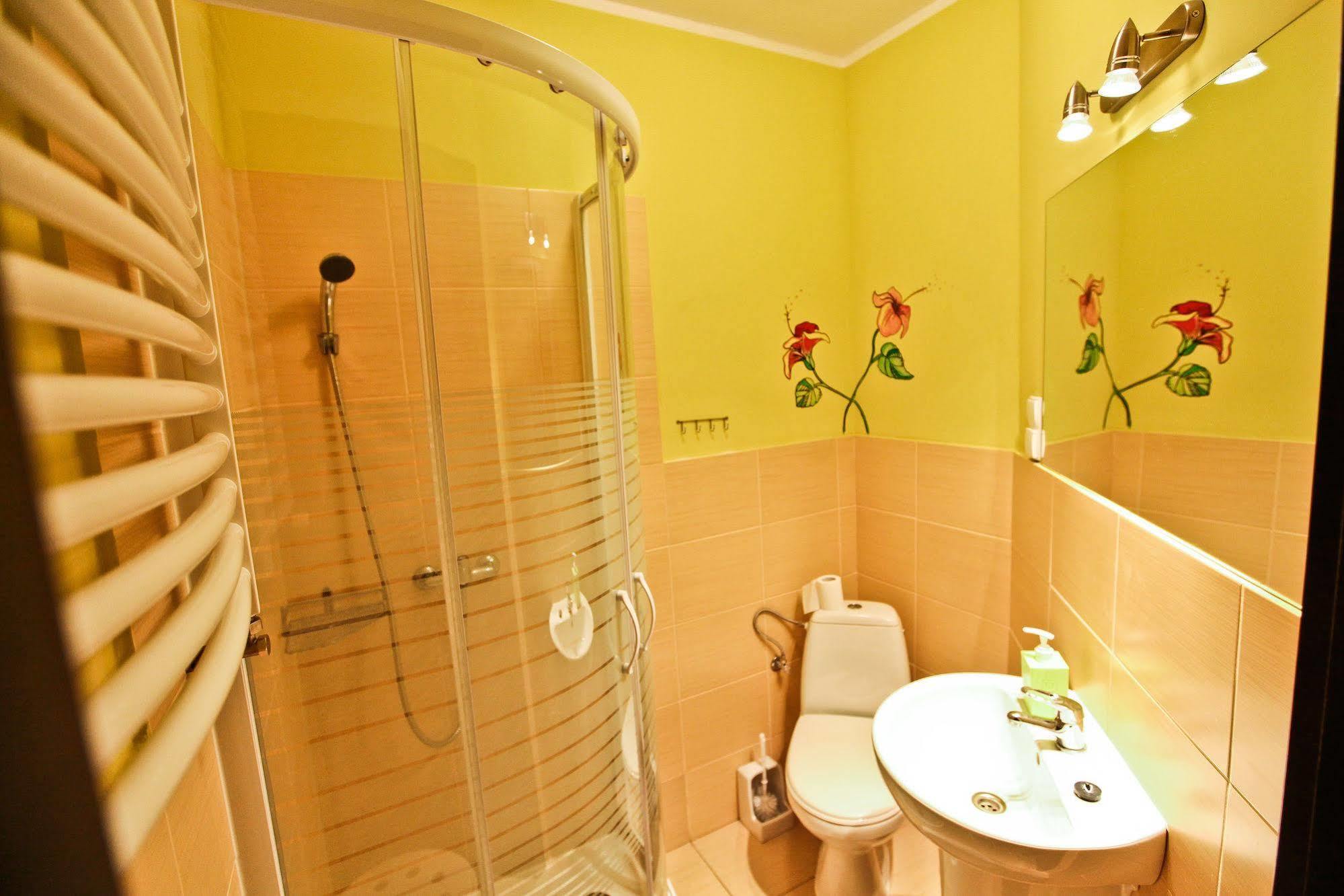 Poco Loco Hostel Познан Екстериор снимка
