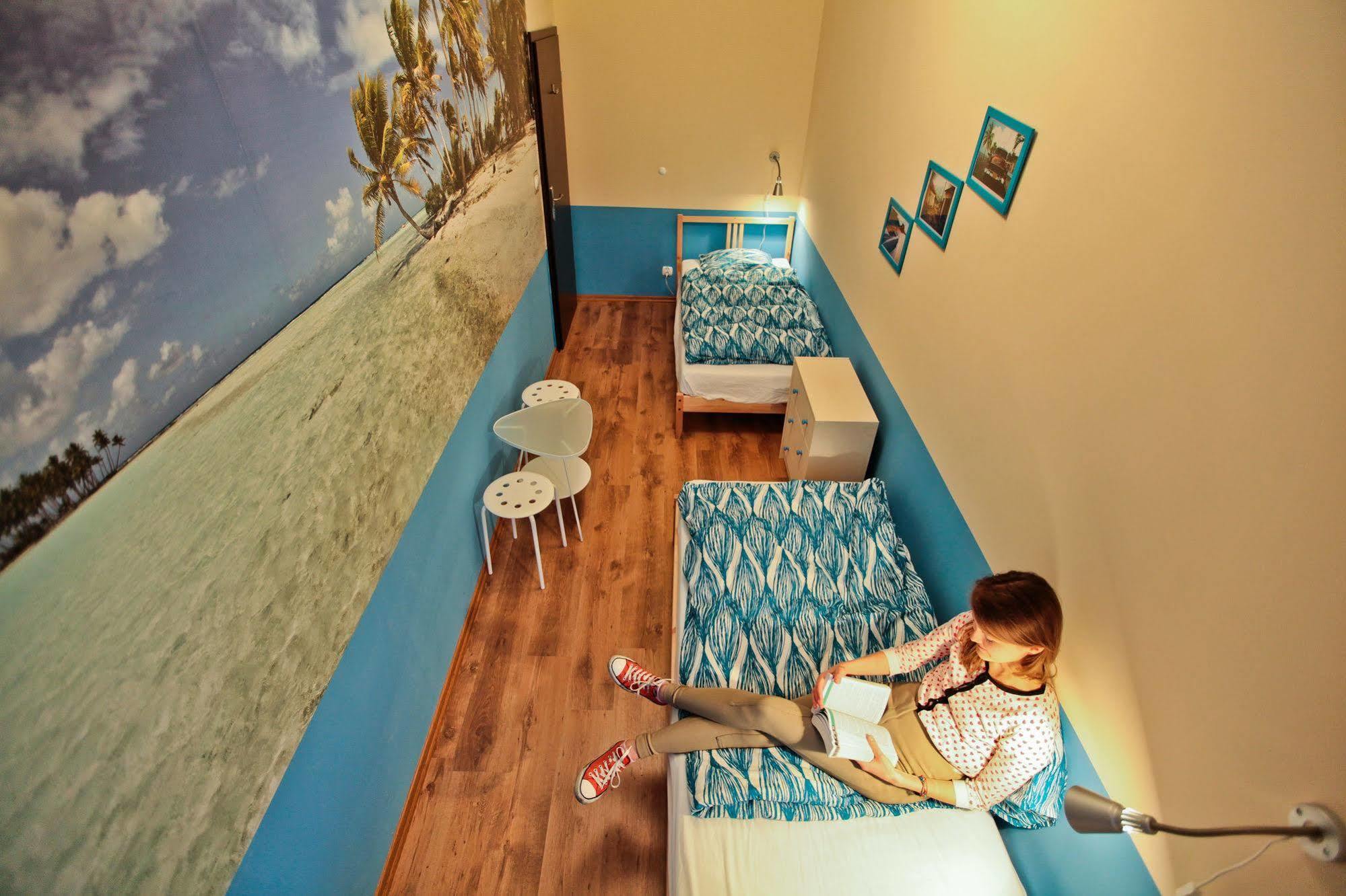 Poco Loco Hostel Познан Екстериор снимка
